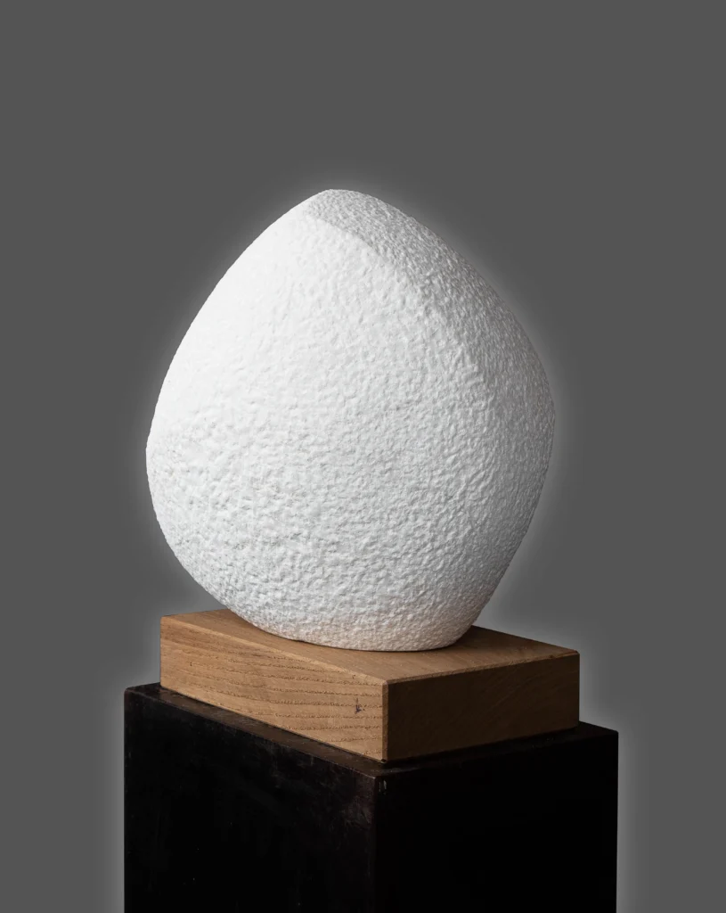 Erdgewichtig, Marmor aus Carrara,2020